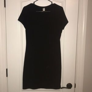 Black Old Navy dress